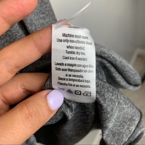 Reebok Tee Shirt Dri Fit Solid Gray Short Sleeve Crew Neck 100% Polyester XL - Picture 7 of 9